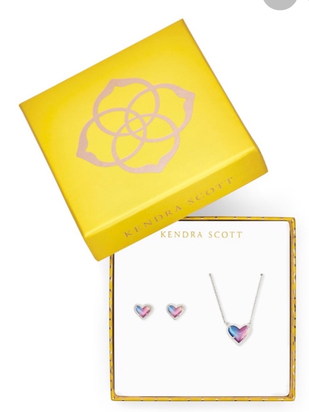 Kendra Scott Ari watercolor Heart Necklace and Studs in Blue and Pink Ombre Set